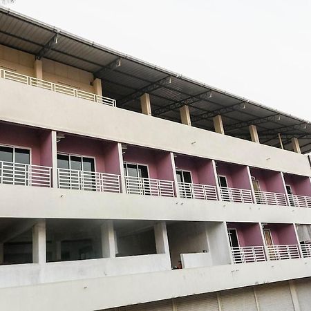 Hotel Samruddhi Lodging,Mangaluru Mulki Esterno foto